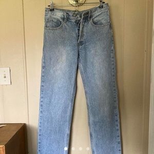 Straight Leg High Waisted Jeans